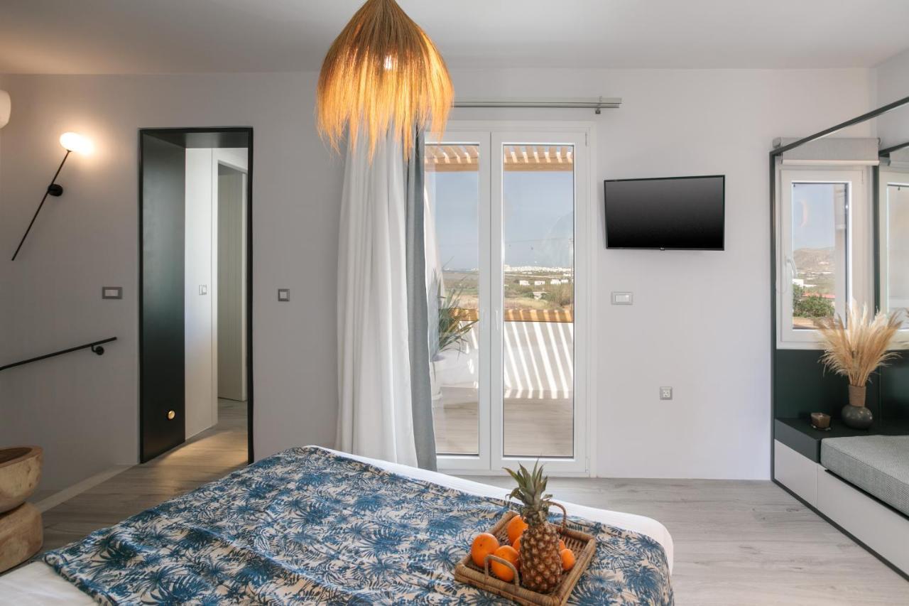 Sunday Luxury Suites Agia Anna  Bagian luar foto