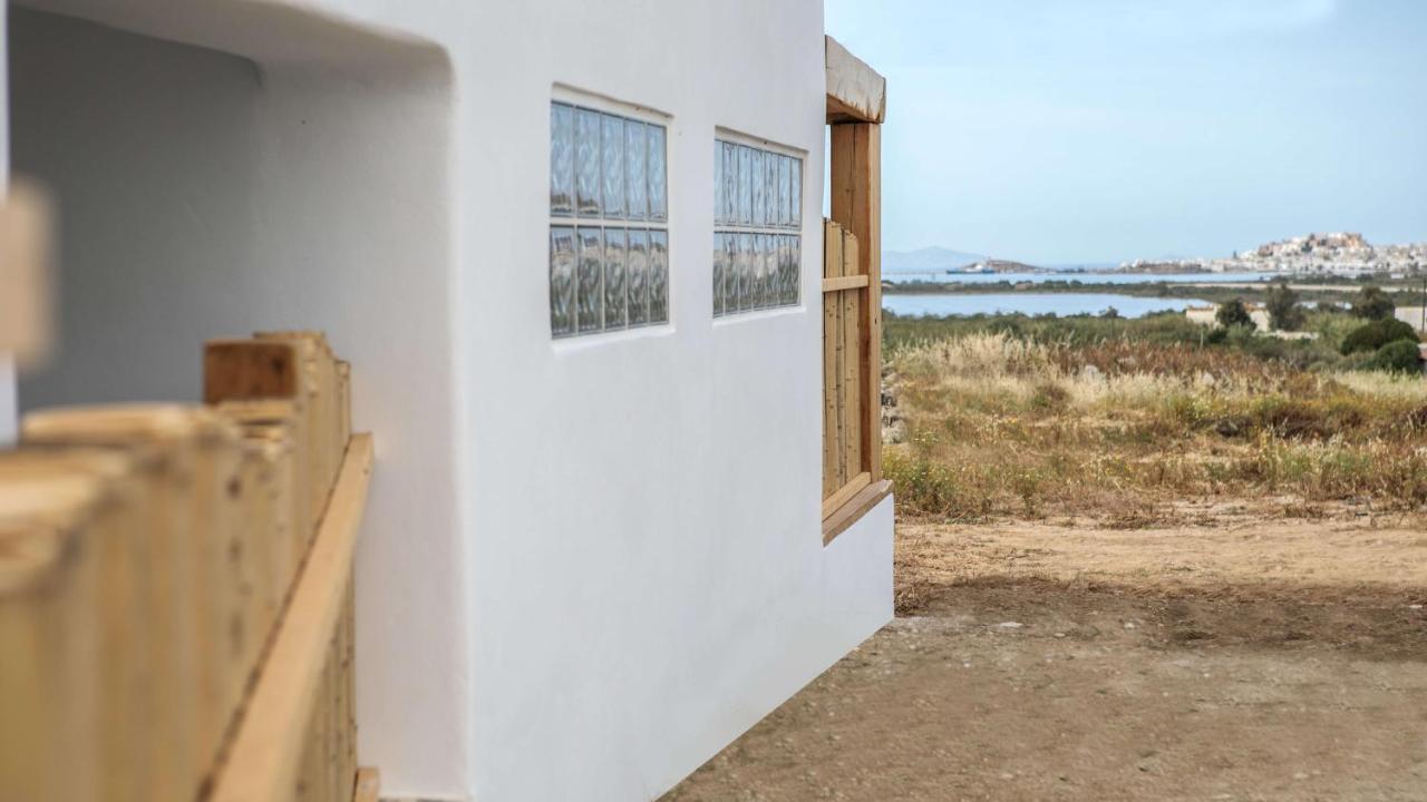 Sunday Luxury Suites Agia Anna  Bagian luar foto