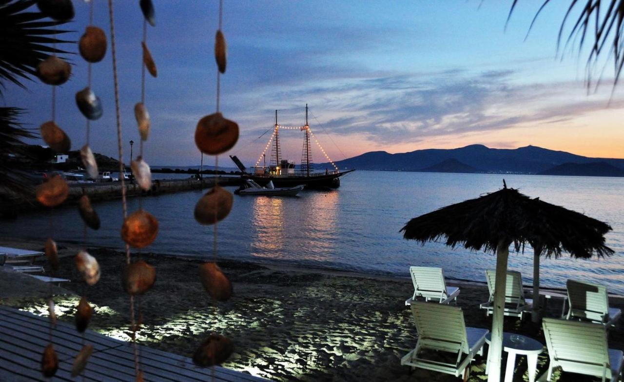 Sunday Luxury Suites Agia Anna  Bagian luar foto