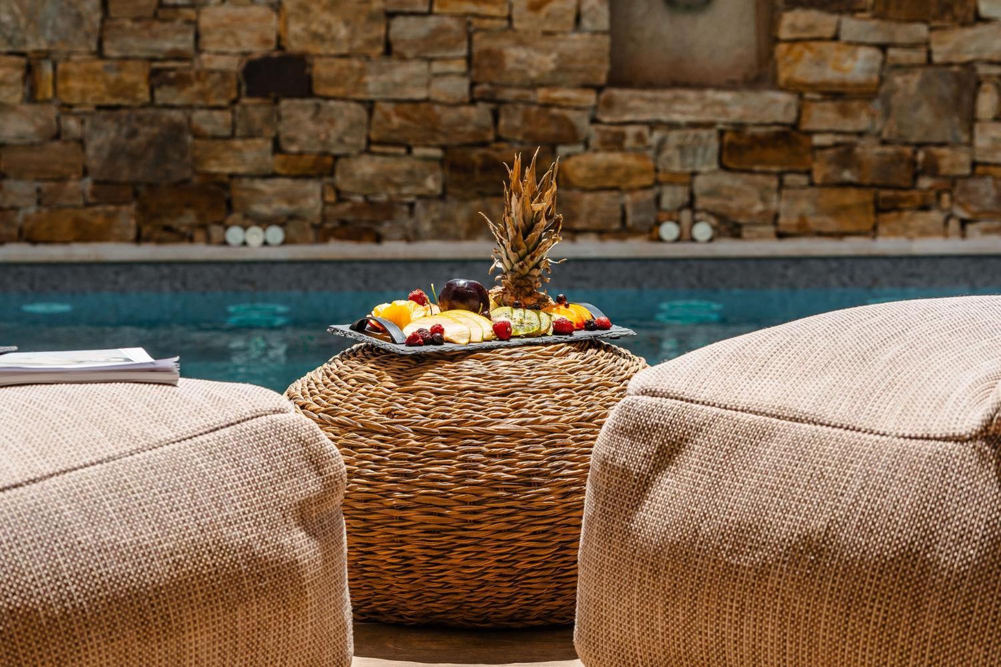 Sunday Luxury Suites Agia Anna  Bagian luar foto