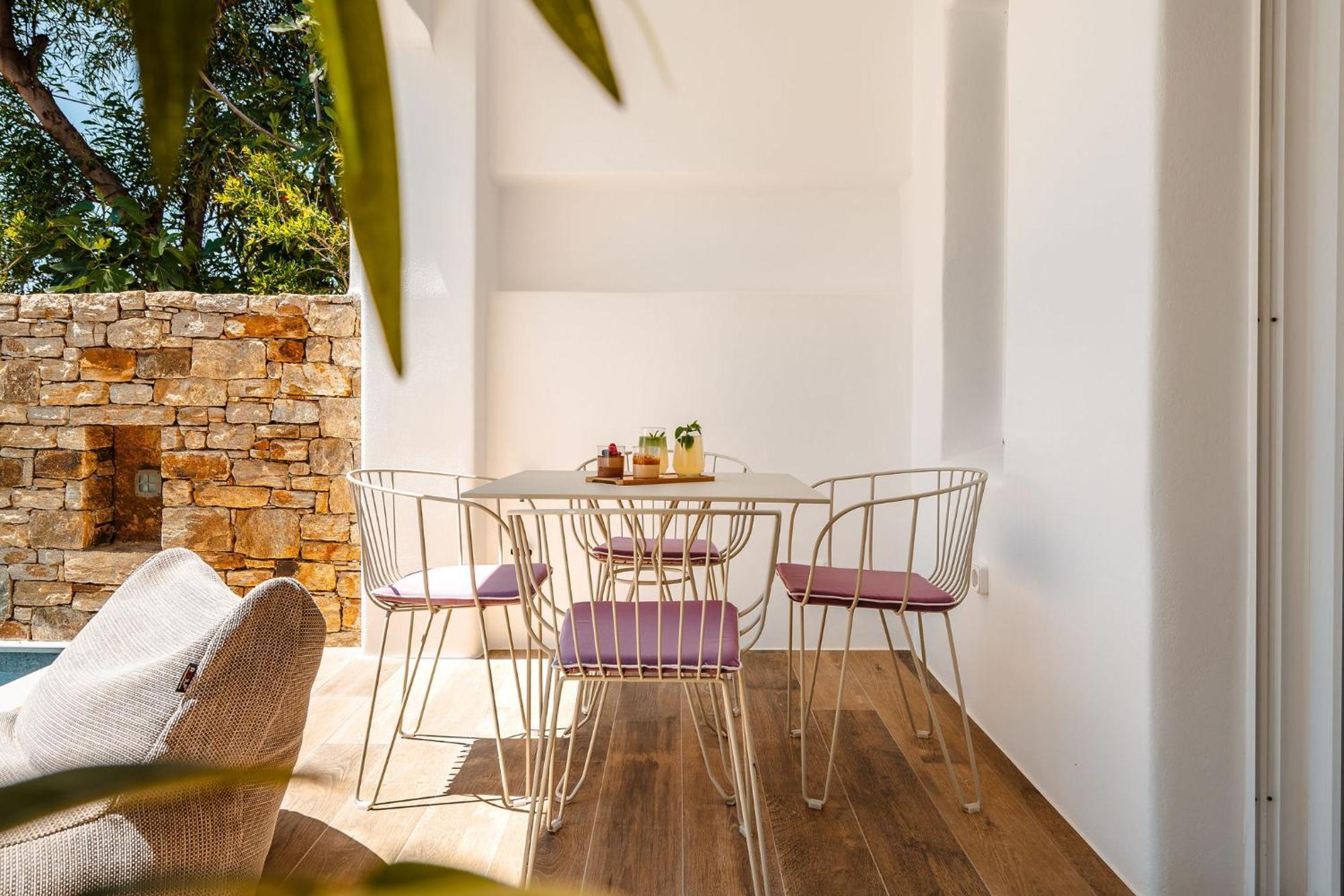 Sunday Luxury Suites Agia Anna  Bagian luar foto