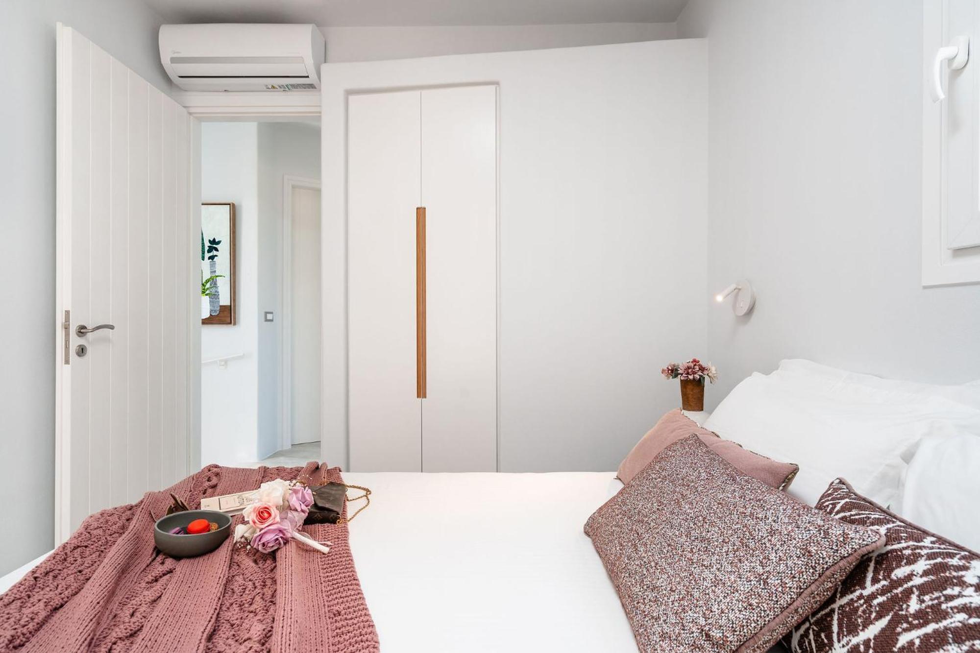Sunday Luxury Suites Agia Anna  Bagian luar foto