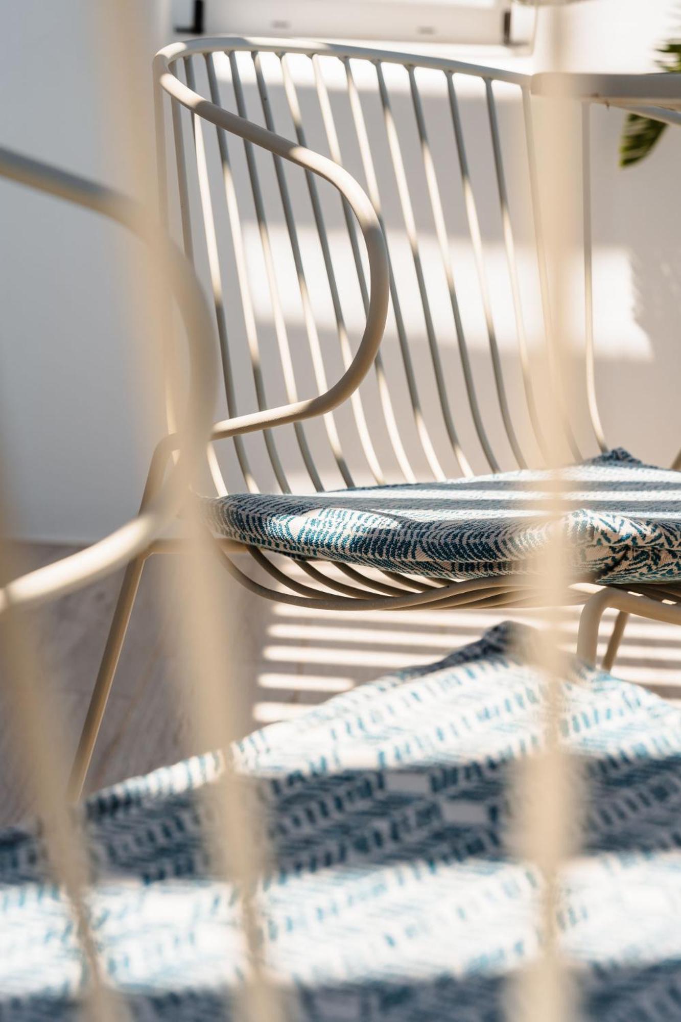 Sunday Luxury Suites Agia Anna  Bagian luar foto